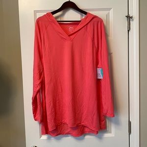 Long-sleeved t-shirt/hoodie. Size 4x